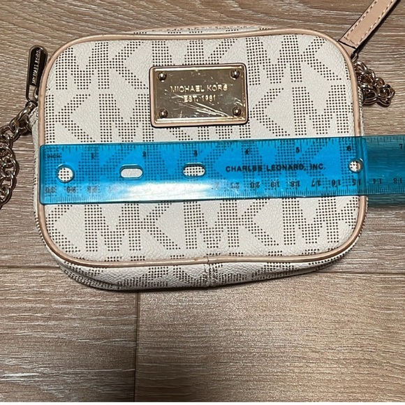 Michael Kors Vanilla Crossbody Bag - Picture 8 of 12